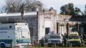 Tres jóvenes fueron hallados sin vida en una estancia de Lobería.