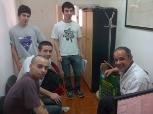 Jóvenes Estudiantes visitaron el HCD.